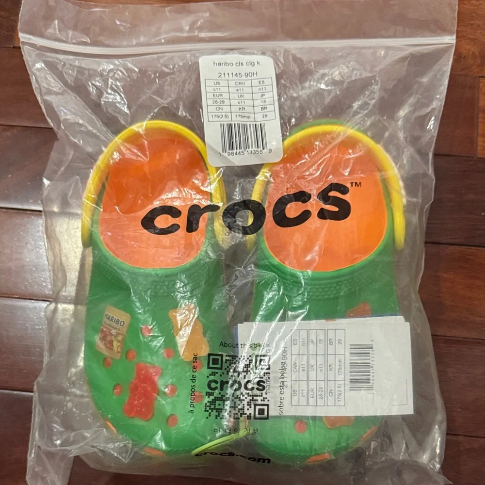 CROCS kid’s Haribo Clogs - Picture 3 of 6